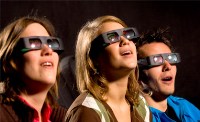 personas con gafas 3d